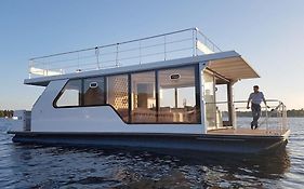 Sunrise Houseboat